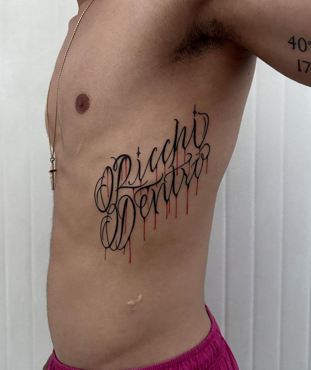 Tatuaggio blackwork Babydrop